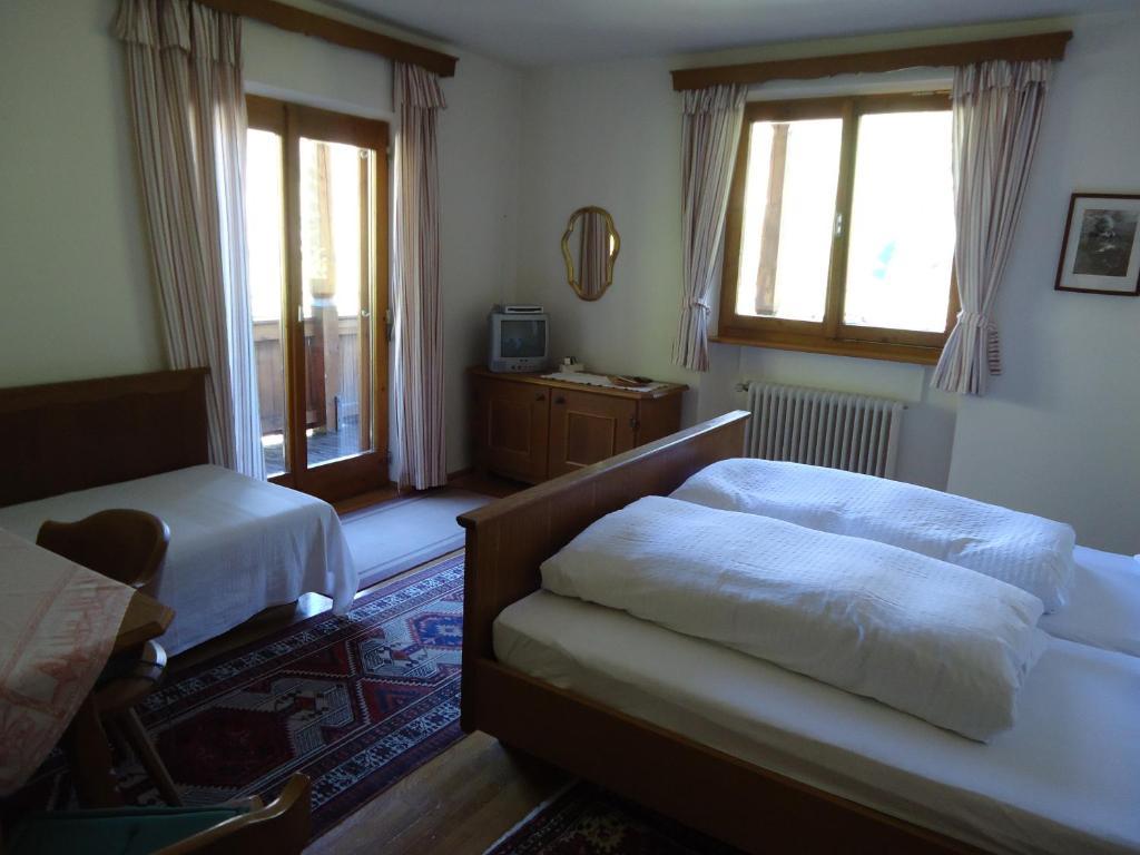 Josefinenhof Hotel Neustift im Stubaital Exterior photo